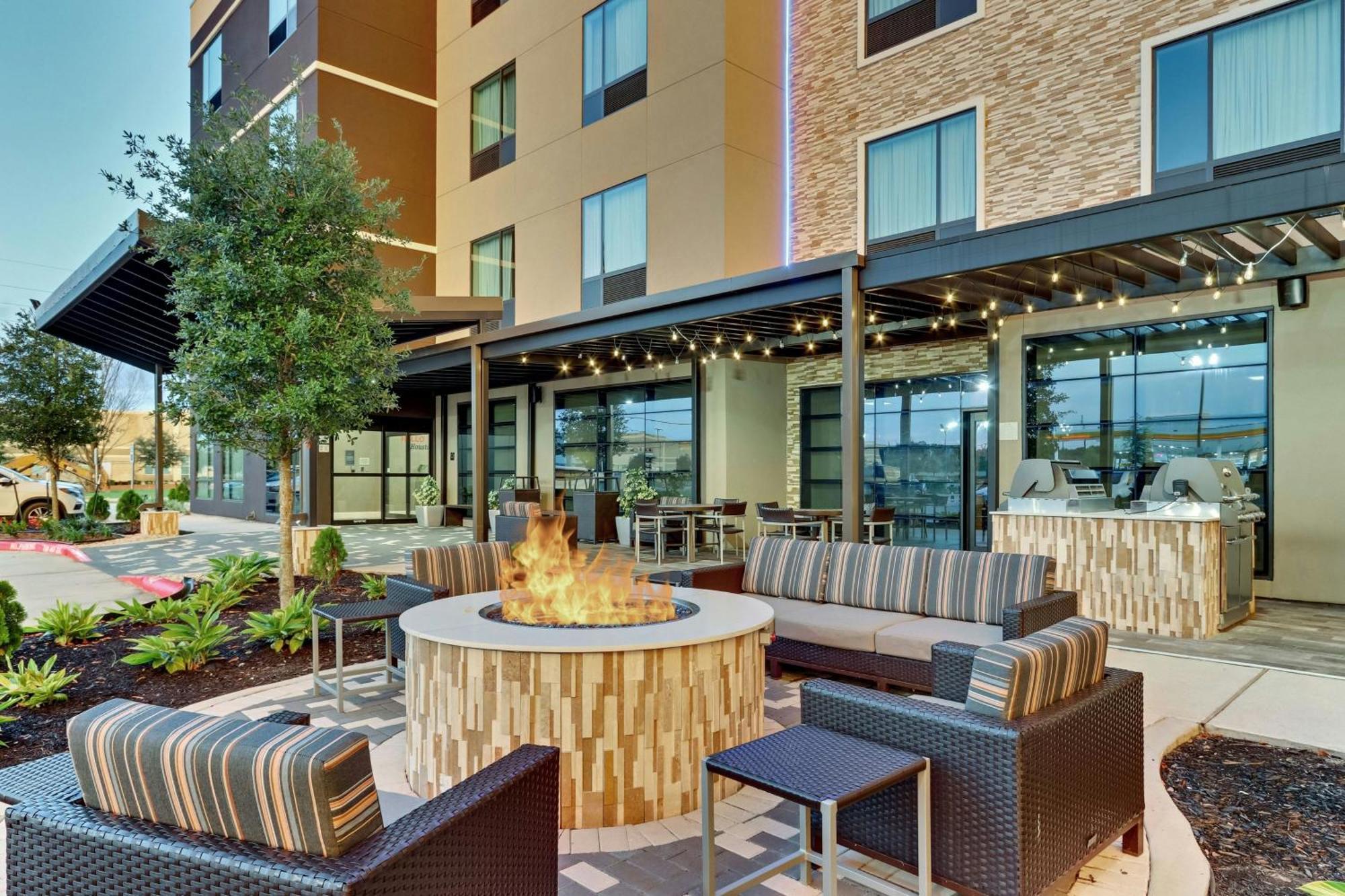 Towneplace Suites By Marriott Houston Northwest Beltway 8 מראה חיצוני תמונה
